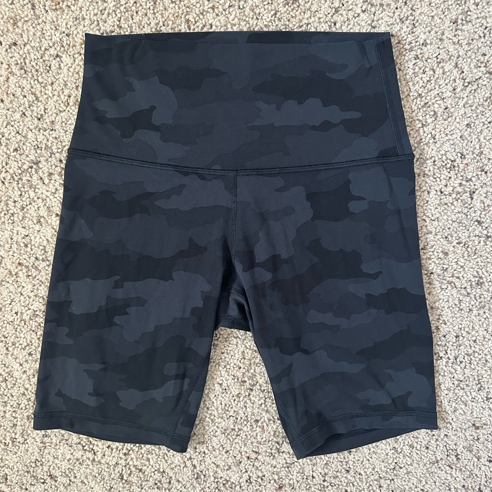 Lululemon Women's Black Camo Shorts